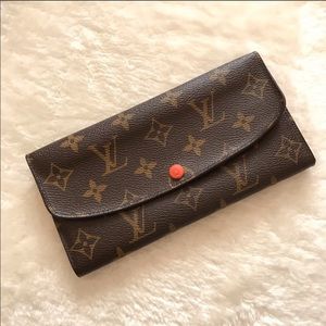 Authentic Louis Vuitton Emilie Wallet